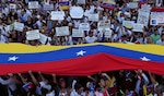 Venezolanos en Panamá se concentran para exigir democracia y respeto a los derechos humanos