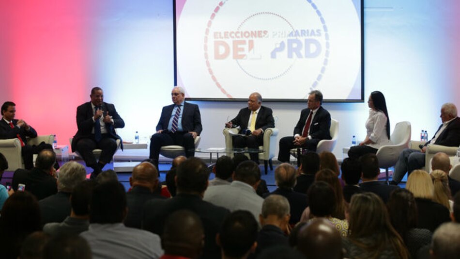 Precandidatos del PRD exponen sus propuestas en debate; Nito Cortizo dejó la silla vacía