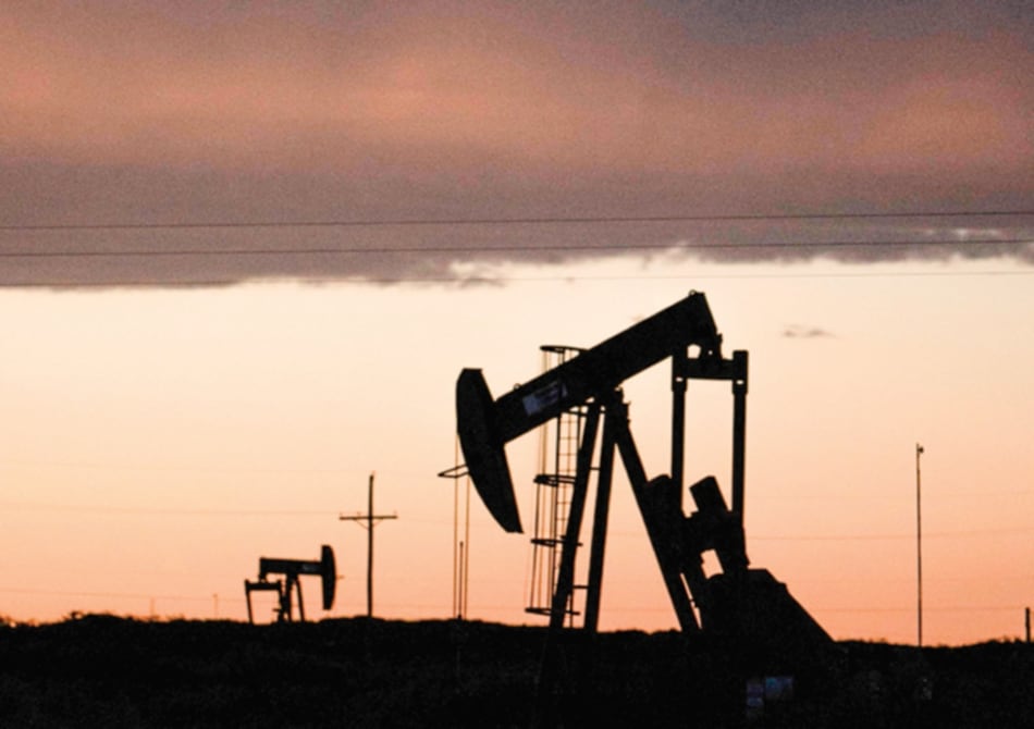 OPEP y la tensión entre China y EU confunden al crudo