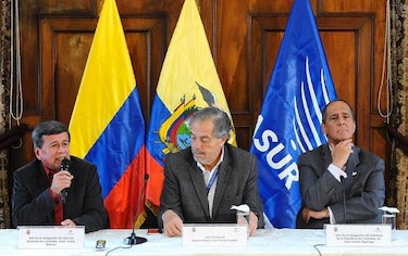 Colombia y ELN estudiarán vías para llegar pronto a un cese al fuego