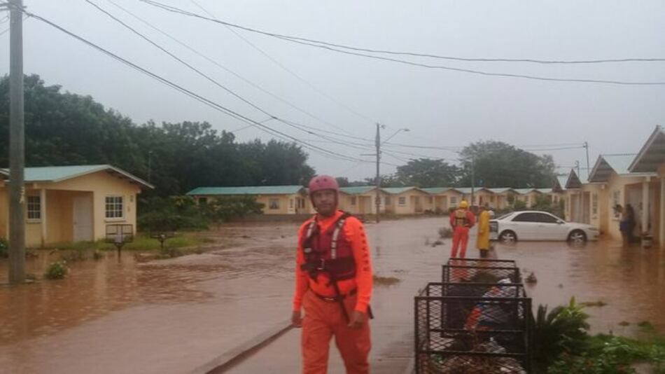 Se inundan varias viviendas en Chitré