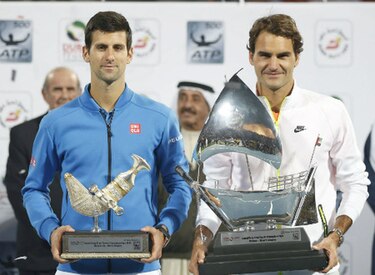 Federer revalida título en Dubai con victoria ante Djokovic