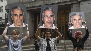 Jeffrey Epstein, un depredador sexual con varias sombras