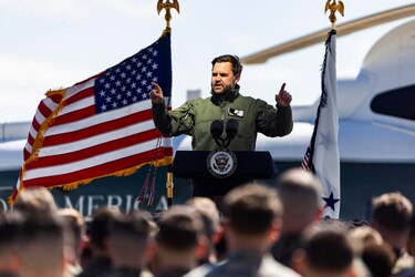 Vance: Dinamarca no ha hecho ‘buen trabajo’ en Groenlandia y ha desatendido su seguridad