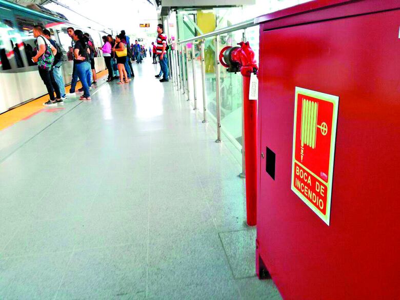 Millonario contrato del Metro, en pugna