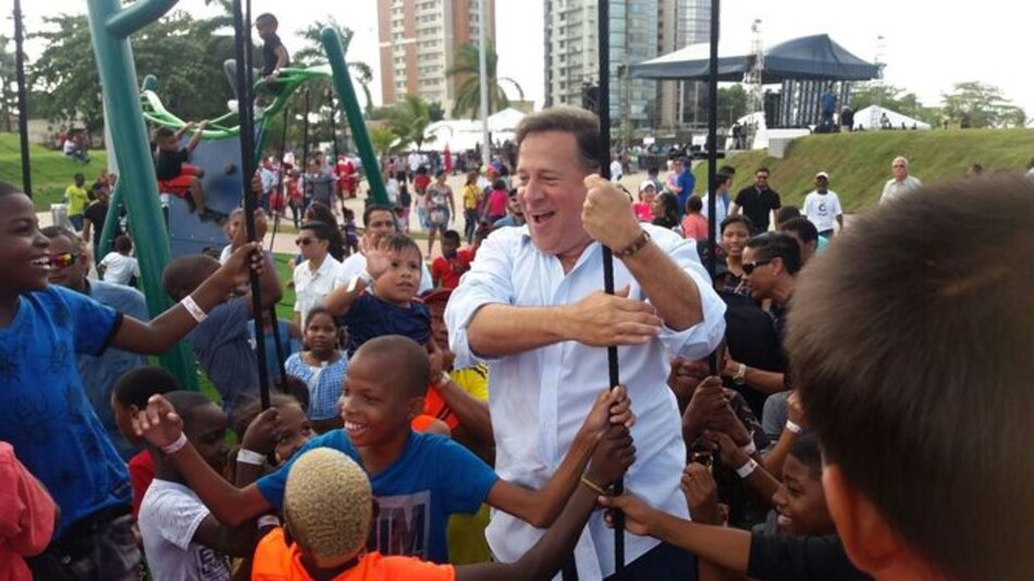 'Vamos a gozar esta fiesta en Colón y que la gente done al Teletón', Varela