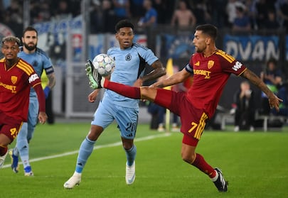 El Slovan Bratislava de Blackman y Martínez cae 4-0 ante la Roma