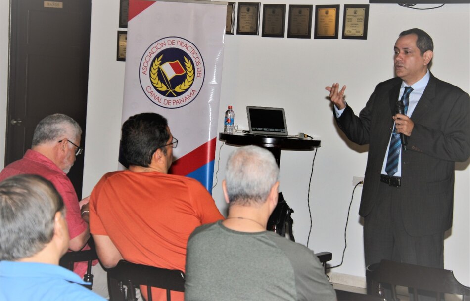 Minsa informa a los prácticos del Canal de Panamá sobre la prevención del coronavirus