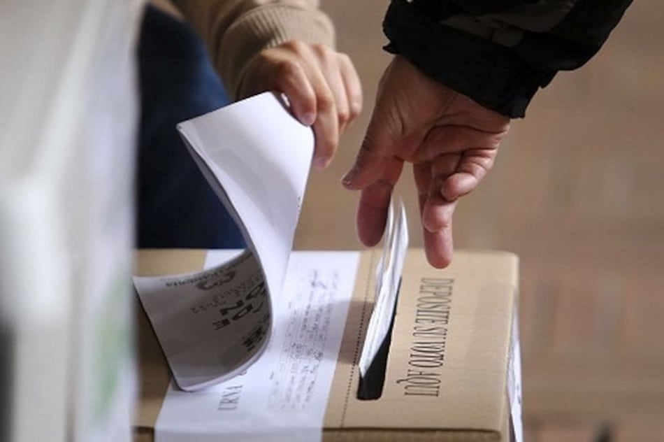 Elecciones marcan día decisivo para el futuro de Colombia