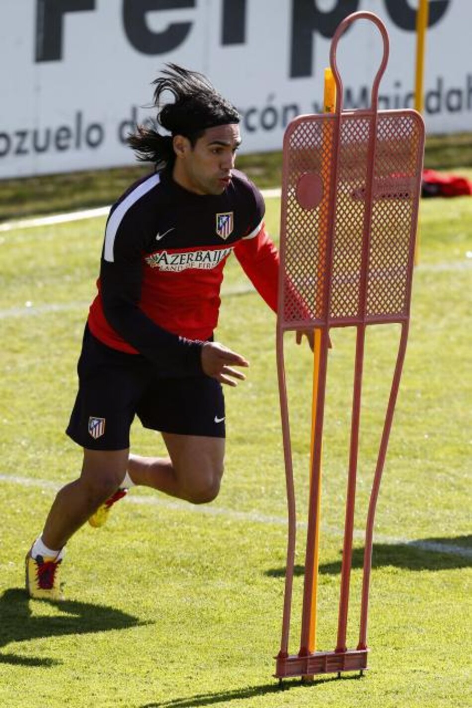 Falcao alcanza los 200 goles y espera conseguir '300 más'