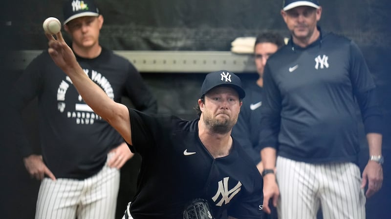 Gerrit Cole lanza su primera sesión de bullpen del 2026