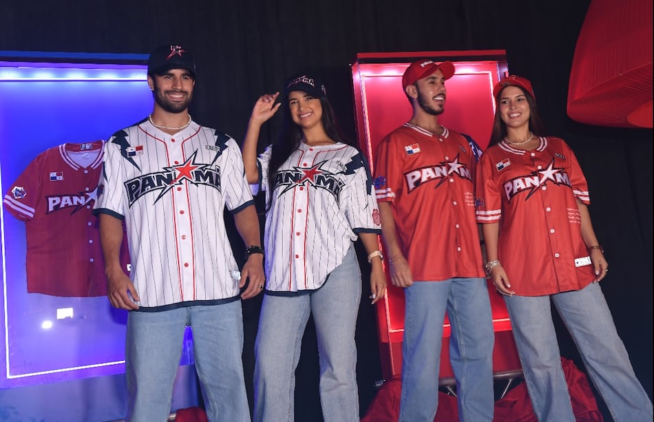 Selección de béisbol ya tiene la nueva camiseta Redox