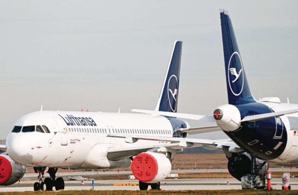 Caos en transporte aéreo y cifras récord de contagios en Europa por Ómicron