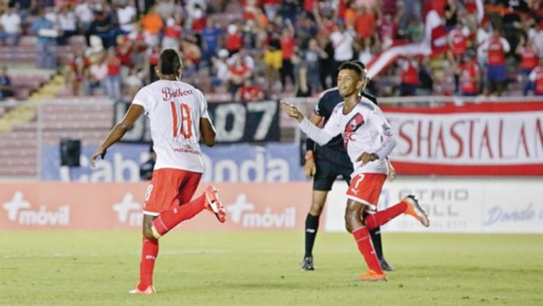 Costa del Este sobrevive y jugará la final ante el Tauro