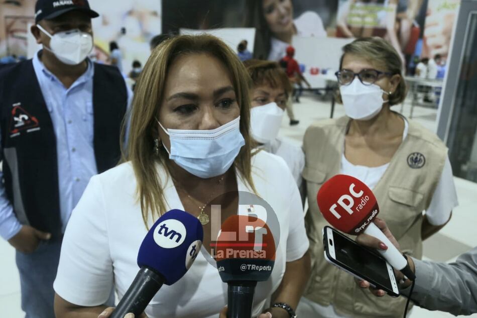 ‘Ya basta esas redes sociales haciendo daño’: Eyra Ruiz