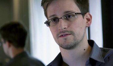 Snowden pidió alargar un año más su asilo en Rusia, según su abogado