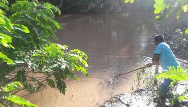 Crecida de río provoca paralización de potabilizadora de Parita