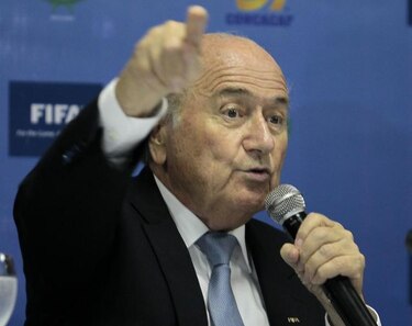 Blatter quiere descartar el repechaje de la eliminatoria