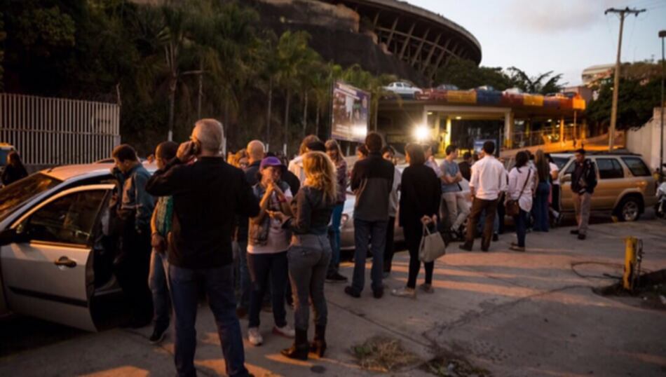 Venezuela libera a primer grupo de 80 opositores excarcelados por Navidad