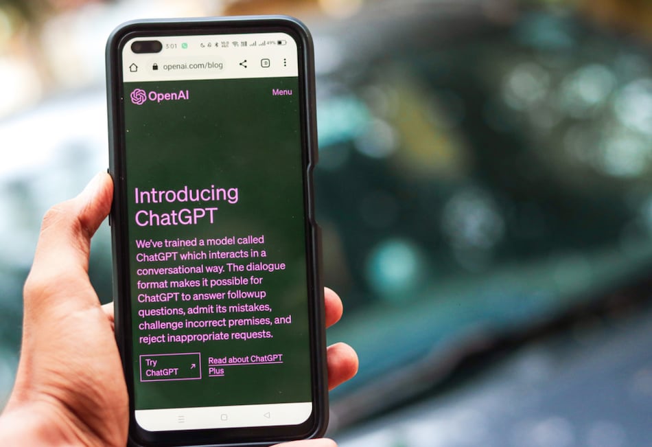 Advierten sobre el poder de la desinformación generada por Chat GPT