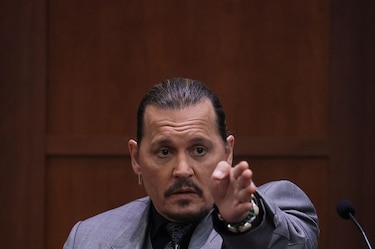 Johnny Depp tiene el papel principal en el juicio por difamación que lo enfrenta a su exesposa