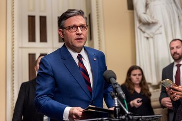 La Cámara Baja de Estados Unidos aprueba extender el presupuesto para evitar un cierre de Gobierno