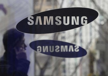 Samsung planearía lanzamiento del teléfono Galaxy S9 en febrero