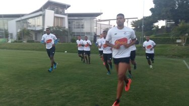 Selección panameña entrena en la tarde; Bolillo Gómez ya está en Costa Rica
