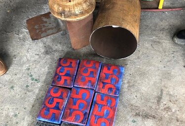 Incautan 57 paquetes de droga que estaban dentro de tanques de gas