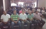 Alcalde Blandón se reúne con comerciantes del Mercado de Abastos