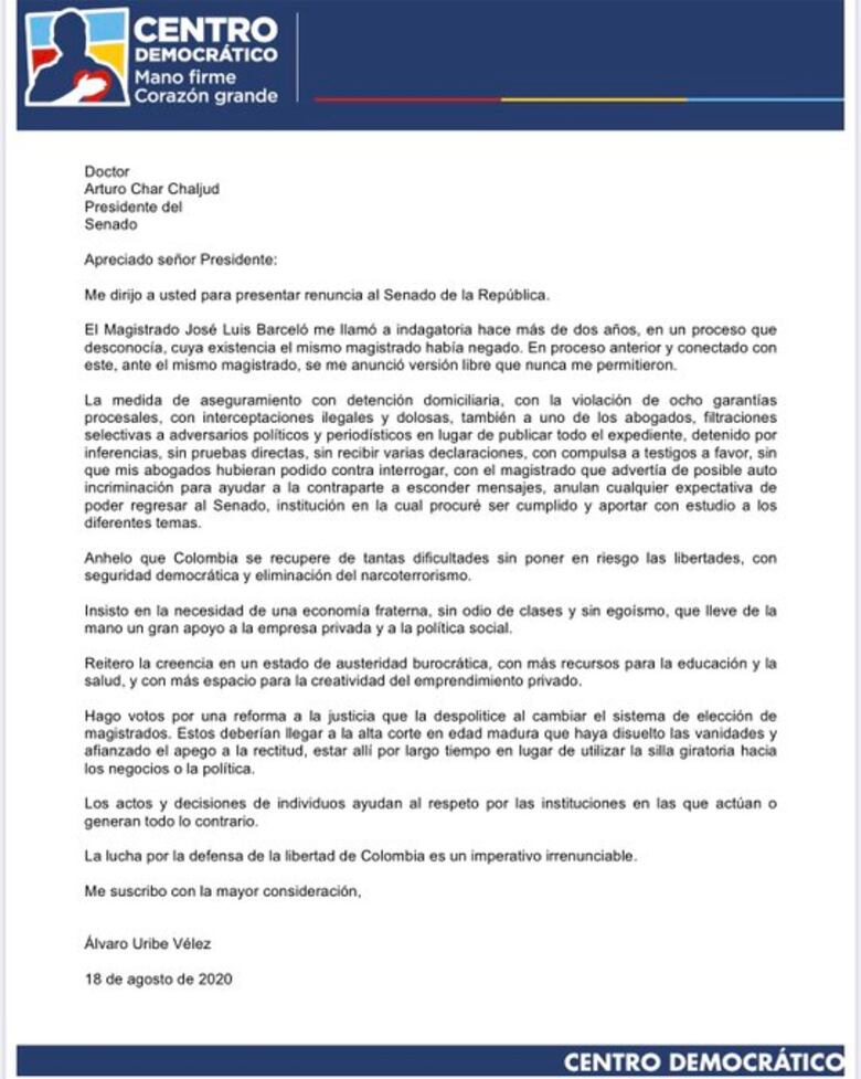 Expresidente Álvaro Uribe renuncia al Senado colombiano