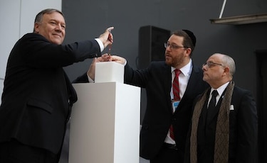 Pompeo respalda Argentina en aniversario del atentado a la AMIA