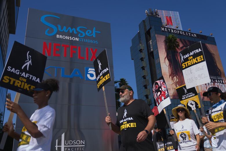 ‘¡Ganamos!’: Actores de Hollywood celebran el fin de la huelga