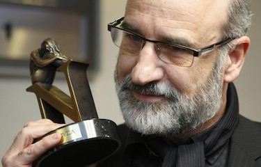 Se le otorga premio Tusquets al español Fernando Aramburu
