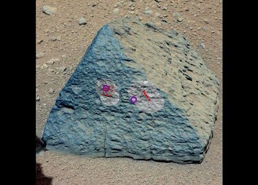 El robot Curiosity de la NASA descubre una inusual roca en Marte