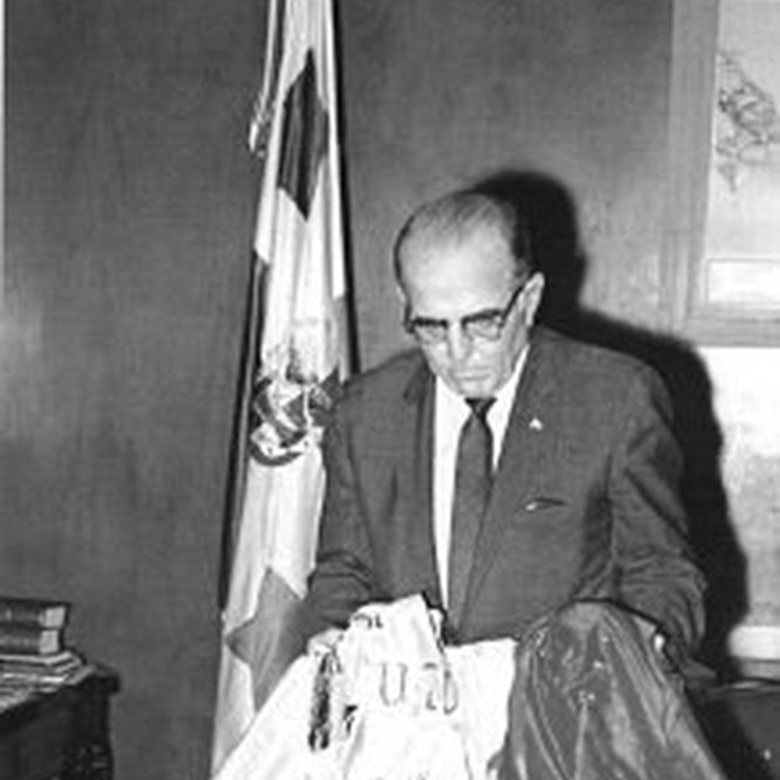 La lucha por un asta sin bandera: Declaración Moreno-Bunker