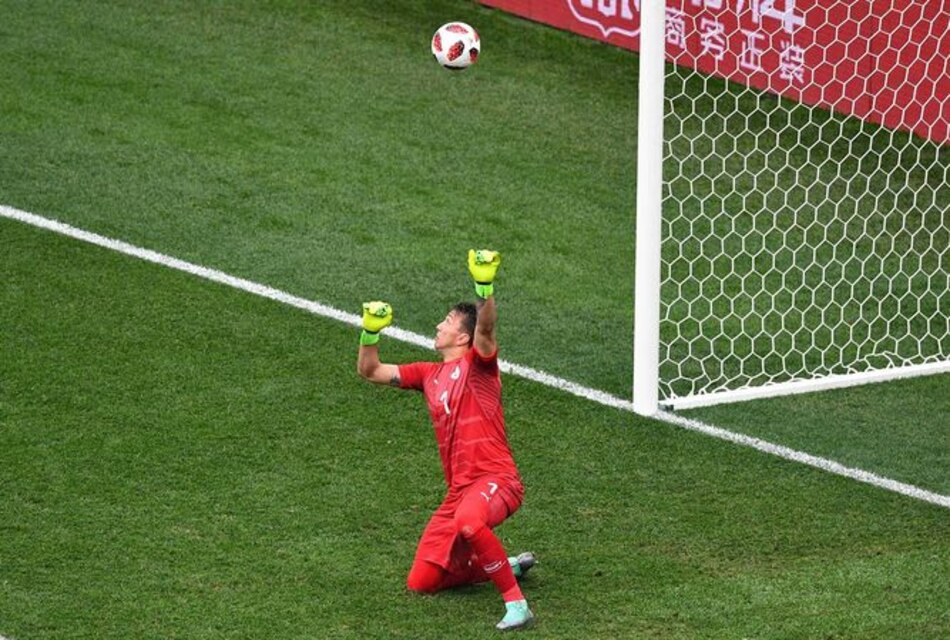 Muslera, otra víctima del síndrome Karius en el Mundial