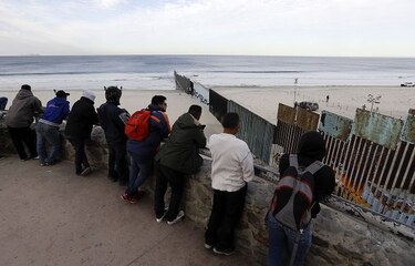 Cientos de migrantes de la caravana llegan a Tijuana