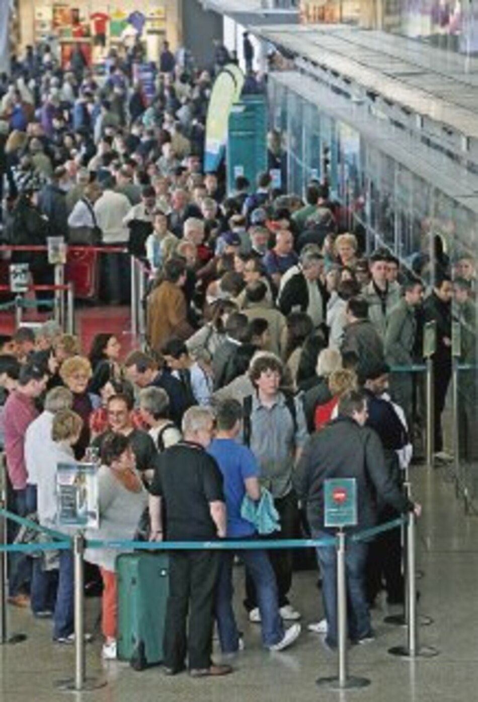 Sigue el caos en Europa