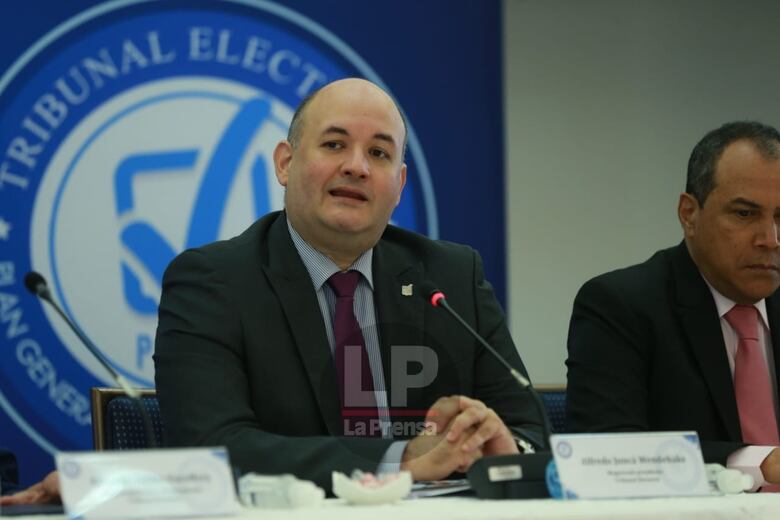 ¿Cuánto le tomará al TE resolver el tema de  Martinelli?; la justicia electoral ‘es rápida’, dice el magistrado Alfredo Juncá