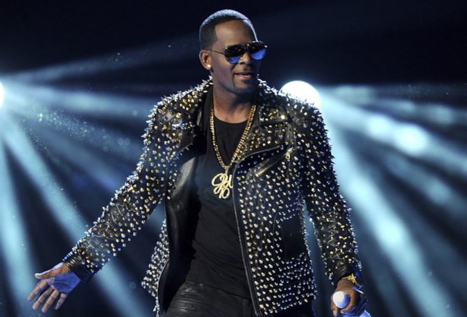 Se reavivan acusaciones de abuso contra el cantante R. Kelly
