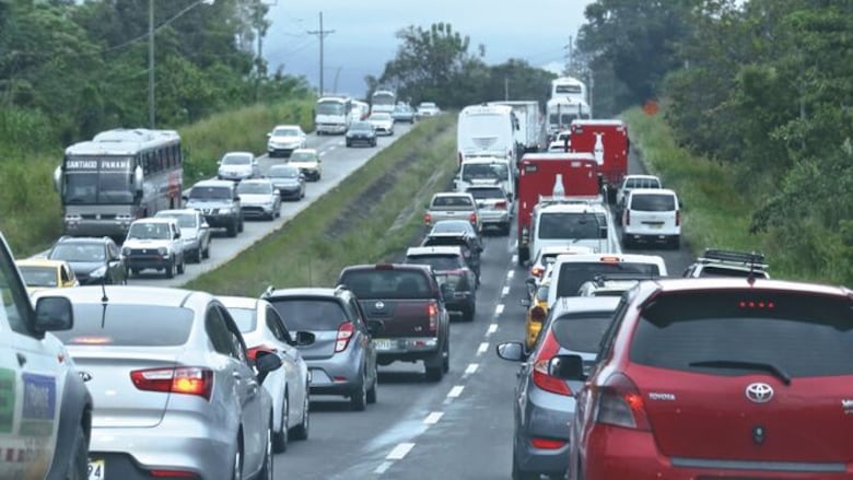 Asamblea retoma debate de la propuesta de devolución del 50% de la póliza de auto