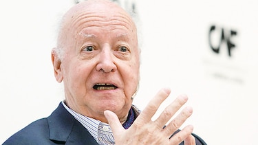 Edwards y el idioma español