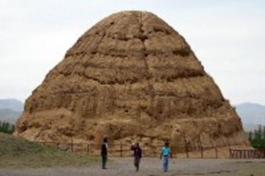 Pirámides chinas están en peligro