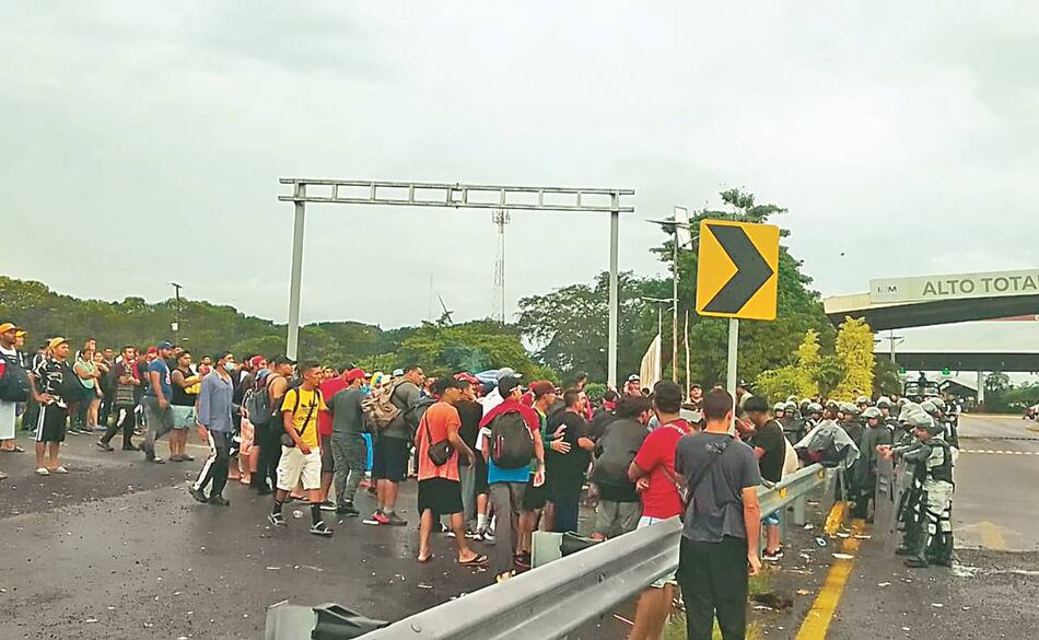 México deporta a 126 venezolanos sin papeles