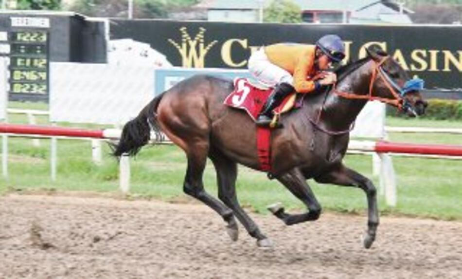 ´Tomás Gabriel´ se impuso de punta a punta