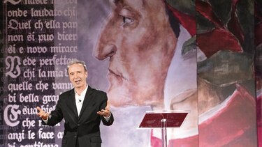 Italia debate sobre la vigencia de Dante