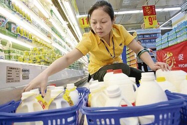 La sed de leche de China genera ganancias récord para empresas lácteas de EU