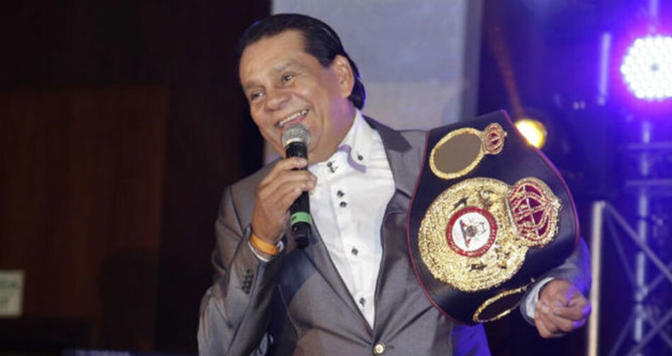 Roberto Durán asegura que le hubiera reventado las costillas a Mayweather