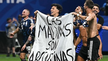 Mundial 2026: Reino Unido pide a la FIFA investigar a Argentina por pancarta sobre las Malvinas